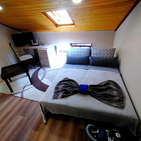 Low Budget Apartment With Breakfast Varna Dış mekan fotoğraf